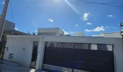CASA MODERNA INOVADOR, BAIRRO SANTA BARBARA EM DIVINOPOLIS - MG
