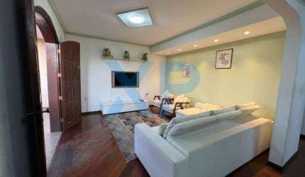 CASA RESIDENCIAL C/ 3 PAVIMENTOS A VENDA NO BAIRRO SÃO SEBASTIÃO EM DIVINÓPOLIS-MG