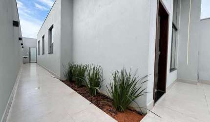 CASA MODERNA NOVA REGIAO DO BAIRRO RANCHO ALEGRE EM DIVINOPOLIS MG