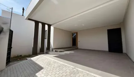 CASA DE ALTO PATRAO NO BOM PASTOR EM DIVINOPOLIS MG