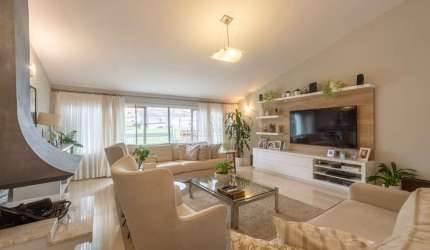 Casa com 3 quartos à venda na Rua Upamaroti, 1255, Cristal, Porto Alegre por R$ 926.000