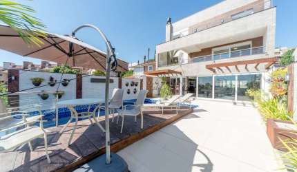 Casa com 4 quartos à venda na Rua Conselheiro Xavier da Costa, 2439, Ipanema, Porto Alegre por R$ 2.750.000