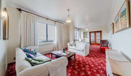 Apartamento com 3 quartos à venda na Rua Duque de Caxias, 979, Centro Histórico, Porto Alegre por R$ 1.600.000