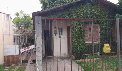 Terreno à venda na Rua Camaquã, 255, Camaquã, Porto Alegre por R$ 600.000