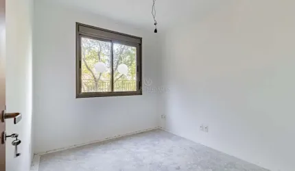 Apartamento com 3 quartos à venda na Avenida da Cavalhada, 5730, Cavalhada, Porto Alegre por R$ 560.000