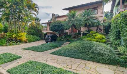 Casa em condomínio fechado com 5 quartos à venda na Avenida Firmino Octávio Bimbi, 255, Cavalhada, Porto Alegre por R$ 2.480.000