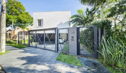 Casa com 3 quartos à venda na Rua Alcebíades Antônio dos Santos, 355, Nonoai, Porto Alegre por R$ 1.720.000