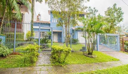 Casa com 4 quartos à venda na Rua Conselheiro Xavier da Costa, 1830, Ipanema, Porto Alegre por R$ 1.500.000