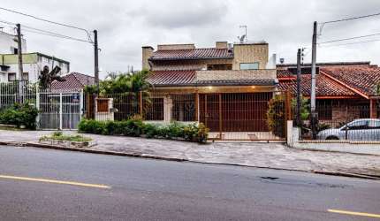 Casa com 6 quartos à venda na Rua Dea Coufal, 813, Ipanema, Porto Alegre por R$ 1.200.000