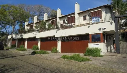 Casa em condomínio fechado com 3 quartos à venda na Rua Bororó, 708, Vila Assunção, Porto Alegre por R$ 1.390.000