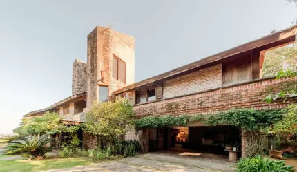 Casa em condomínio fechado com 5 quartos à venda na Avenida da Cavalhada, 5205, Cavalhada, Porto Alegre por R$ 8.500.000