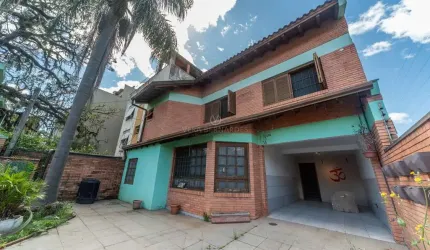 Casa com 5 quartos à venda na Rua Santa Flora, 882, Nonoai, Porto Alegre por R$ 810.000