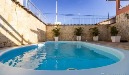 Casa com 4 quartos à venda na Rua Paulo Derly Strehl, 170, Espírito Santo, Porto Alegre por R$ 1.390.000