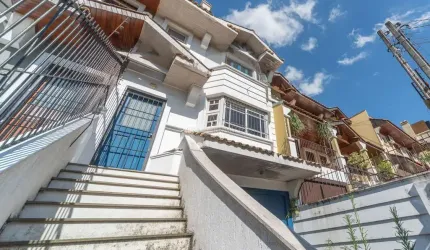 Casa com 4 quartos à venda na Rua Almirante Mariath, 168, Tristeza, Porto Alegre por R$ 990.000