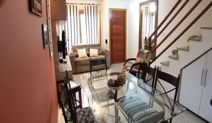 Casa com 2 quartos à venda na Rua Heitor Kramer, 486, Guarujá, Porto Alegre por R$ 449.900