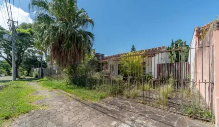 Casa com 5 quartos à venda na Rua Cariri, 540, Vila Assunção, Porto Alegre por R$ 1.800.000