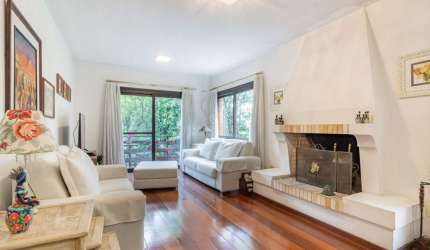 Apartamento com 3 quartos à venda na Rua Doutor Castro de Menezes, 290, Tristeza, Porto Alegre por R$ 700.000