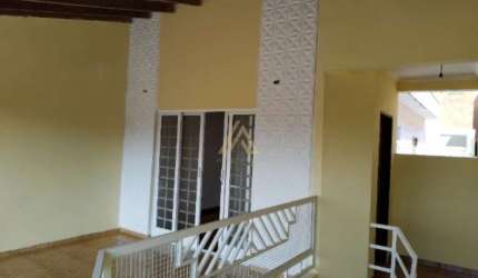 Imperdível Casa à Venda no Jardim Paulista - 4 quartos, 1 sala, 3 banheiros, 2 vagas, 153m²- Várzea Paulista-SP. Aproveite!