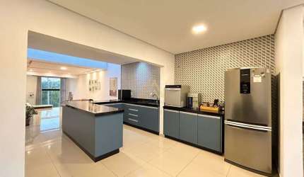 Casa Térrea de 3 Quartos em Condomínio de Luxo em Várzea Paulista/SP - Oportunidade Única!