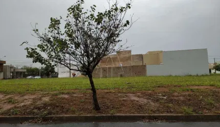 Terreno no Condomínio Barcelona I em Araçatuba/SP