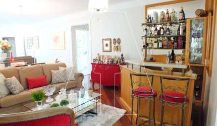 Apartamento no Condomínio Edifício Jequitibá em Araçatuba/SP