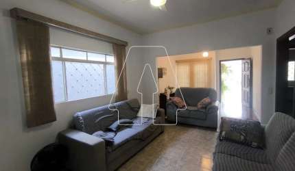 Casa no Bairro Jardim Presidente em Araçatuba/SP