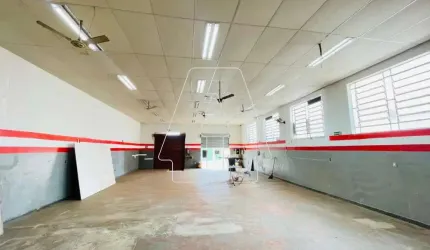 Ótimo barracão , a venda a uma quadra do supermercado Rondon no Jussara/ Araçatuba