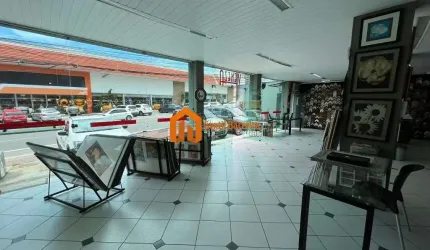 Ponto comercial com 4 salas à venda na Avenida Antônio Sales, 3365, Joaquim Távora, Fortaleza por R$ 4.500.000