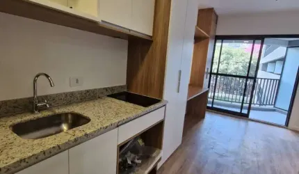 Studio 25m2 na Praça da República. Pronto para morar ou investir