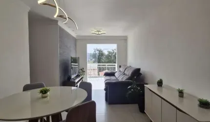 Apartamento novo e totalmente reformado, 3 dorm, varanda e 2 vagas