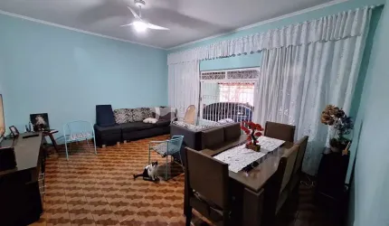 Casa para Venda em São José dos Campos, Jardim Uira, 3 dormitórios, 1 suíte, 1 banheiro, 3 vagas