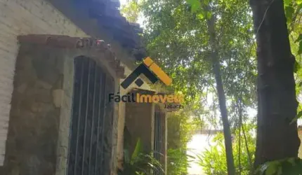 Casa para Venda em Jacareí, Centro, 4 dormitórios, 1 suíte, 3 banheiros, 8 vagas