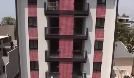 Square House Água Verde - 2 Dormitórios, 1 Vaga, Sacada com Churrasqueira a partir de 430 mil