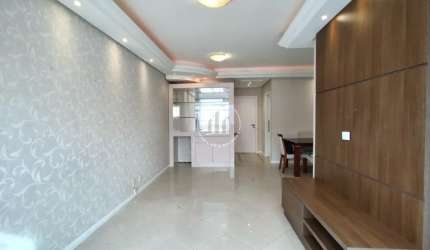 EXCELENTE APTO DE 3 QUARTOS, COM SUITE, ANDAR ALTO, VISTA LIVRE EM REGIÃO NOBRE DE FLORIPA
