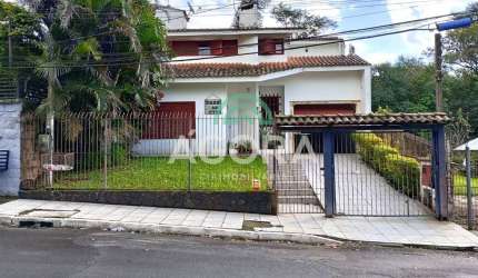 Casa com 3 quartos para alugar na Nossa Senhora das Graças, Canoas  por R$ 6.000