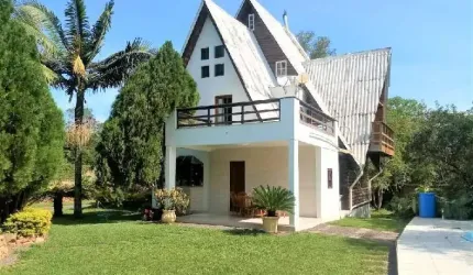Chácara / sítio com 3 quartos para alugar na Nossa Senhora das Graças, Canoas  por R$ 11.500