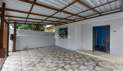 Casa com 2 quartos para alugar no Fátima, Canoas  por R$ 2.500