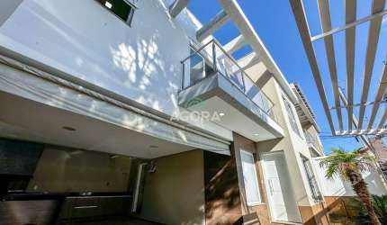 Casa com 3 quartos para alugar na Nossa Senhora das Graças, Canoas  por R$ 6.200