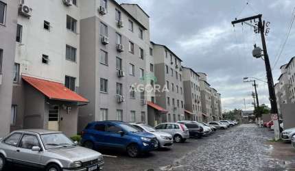 Apartamento com 2 quartos para alugar no Estância Velha, Canoas  por R$ 850