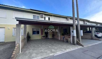 Casa em condomínio fechado com 3 quartos para alugar no Igara, Canoas  por R$ 2.800
