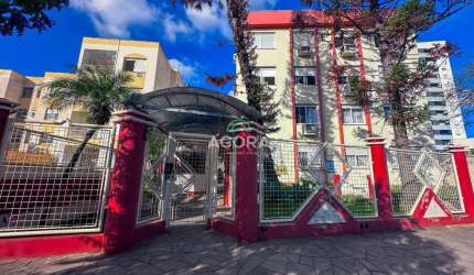 Apartamento com 2 quartos para alugar no Centro, Canoas  por R$ 1.600