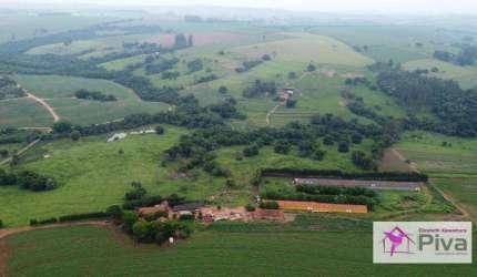 Sítio com 3 dormitórios à venda, 181500 m² por R$ 2.500.000,00 - Zona Rural - Santa Cruz da Conceição/SP