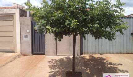 Casa com 3 dormitórios à venda, 100 m² por R$ 195.000,00 - Jardim Graminha - Leme/SP