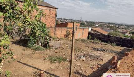 Terreno à venda, 300 m² por R$ 90.000,00 - Jardim Primavera - Leme/SP