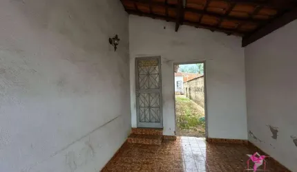 Casa com 3 dormitórios à venda, 166 m² por R$ 320.000,00 - Jardim Amália - Leme/SP
