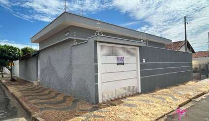 Casa com 2 dormitórios à venda, 124 m² por R$ 340.000,00 - Barra Funda - Leme/SP