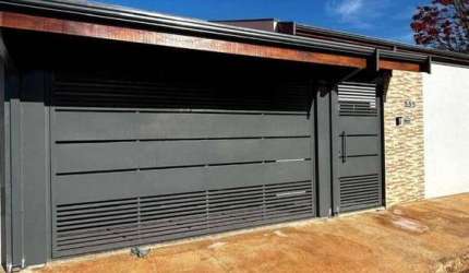 Casa com 2 dormitórios à venda, 128 m² por R$ 460.000,00 - Jardim Renascença - Leme/SP