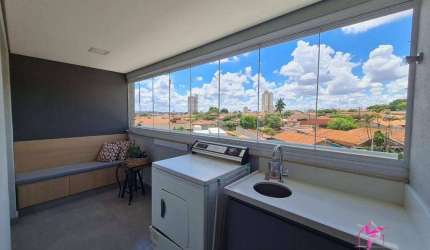 Apartamento com 3 dormitórios à venda, 79 m² por R$ 630.000 - Centro - Leme/SP
