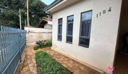 Casa com 3 dormitórios à venda, 92 m² por R$ 250.000,00 - Centro - Leme/SP