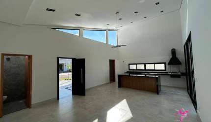 Casa com 3 dormitórios à venda, 142 m² por R$ 780.000,00 - Parque Residencial Santa Helena - Leme/SP